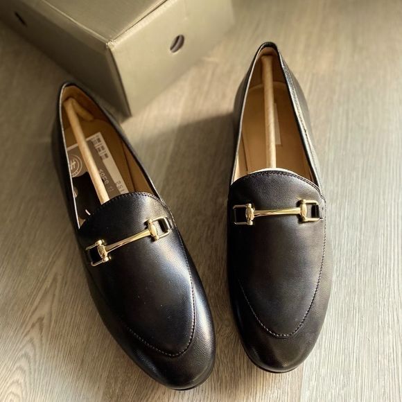 H&M premium genuine leather loafers new in box 8.5